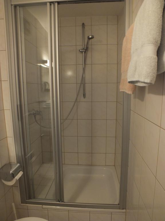 Pension Blauer Gamsbock Kiefersfelden Zimmer foto
